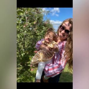 Meet your Posher, Brooke